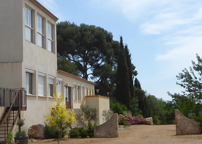 Domaine De L\'Herbe Sainte