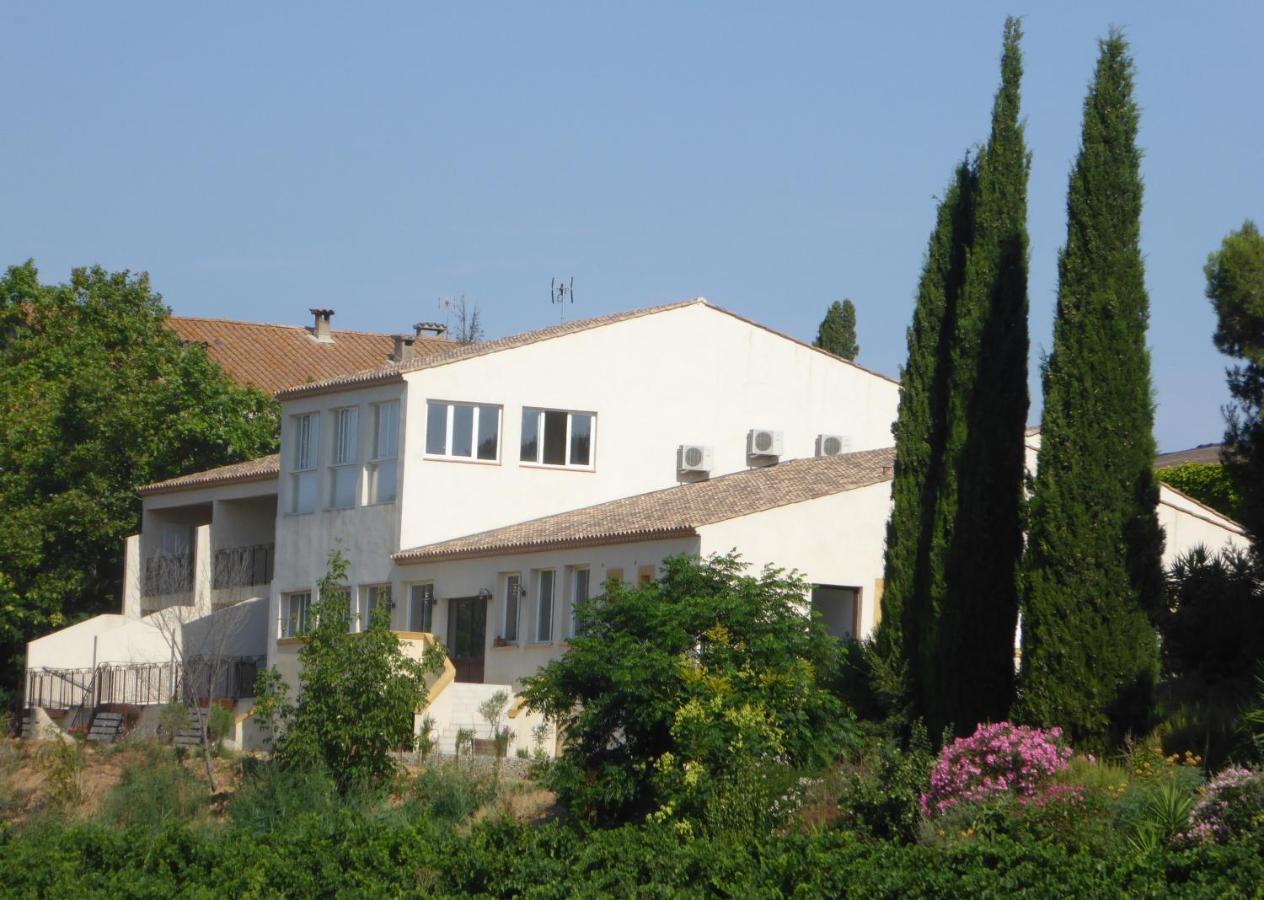 Domaine De L'herbe Sainte Apartment *