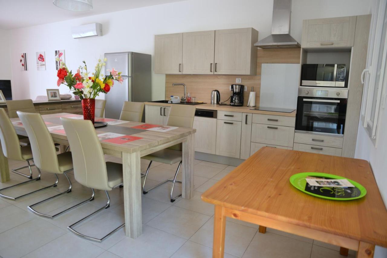 Domaine De L'herbe Sainte Apartment