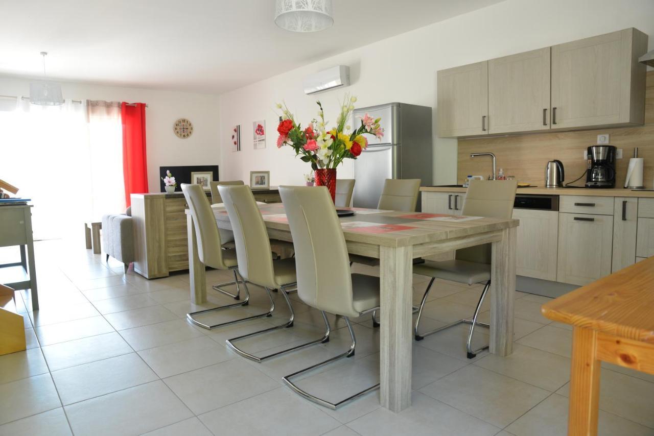 Domaine De L'herbe Sainte Apartment *